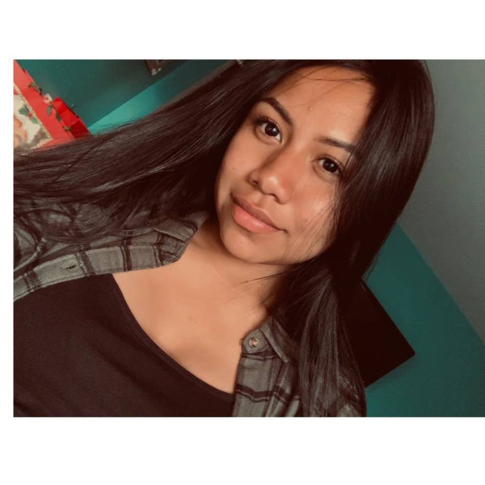 Meet your Posher, Thais